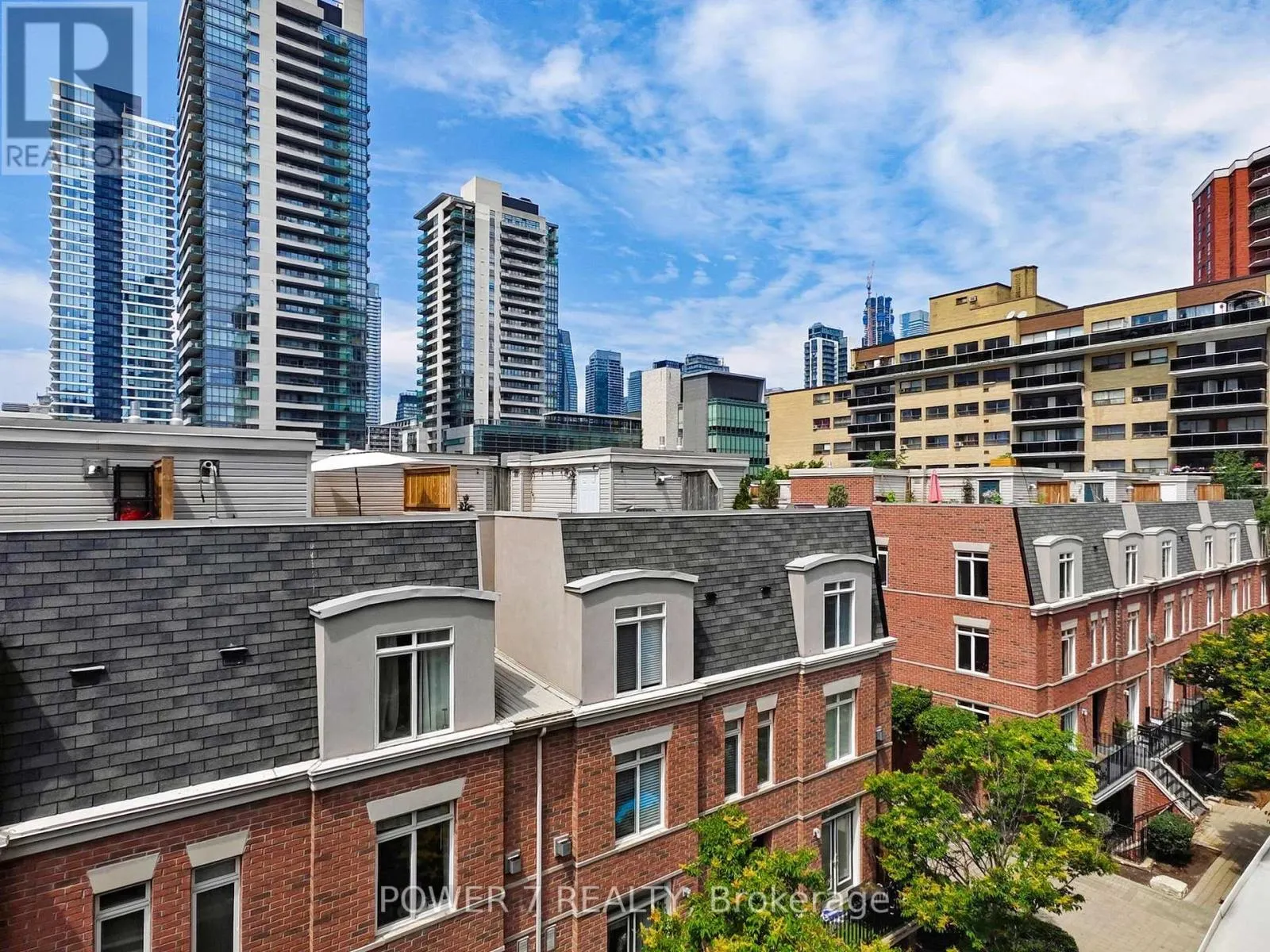 389 - 415 JARVIS STREET