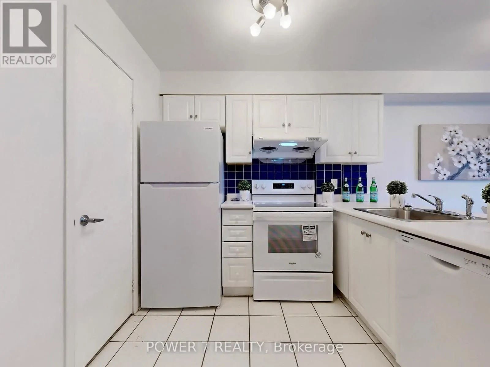 389 - 415 JARVIS STREET