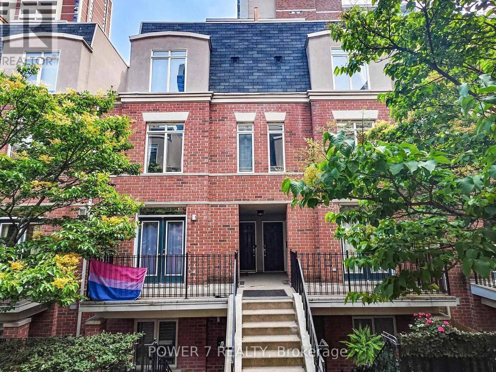 389 - 415 JARVIS STREET