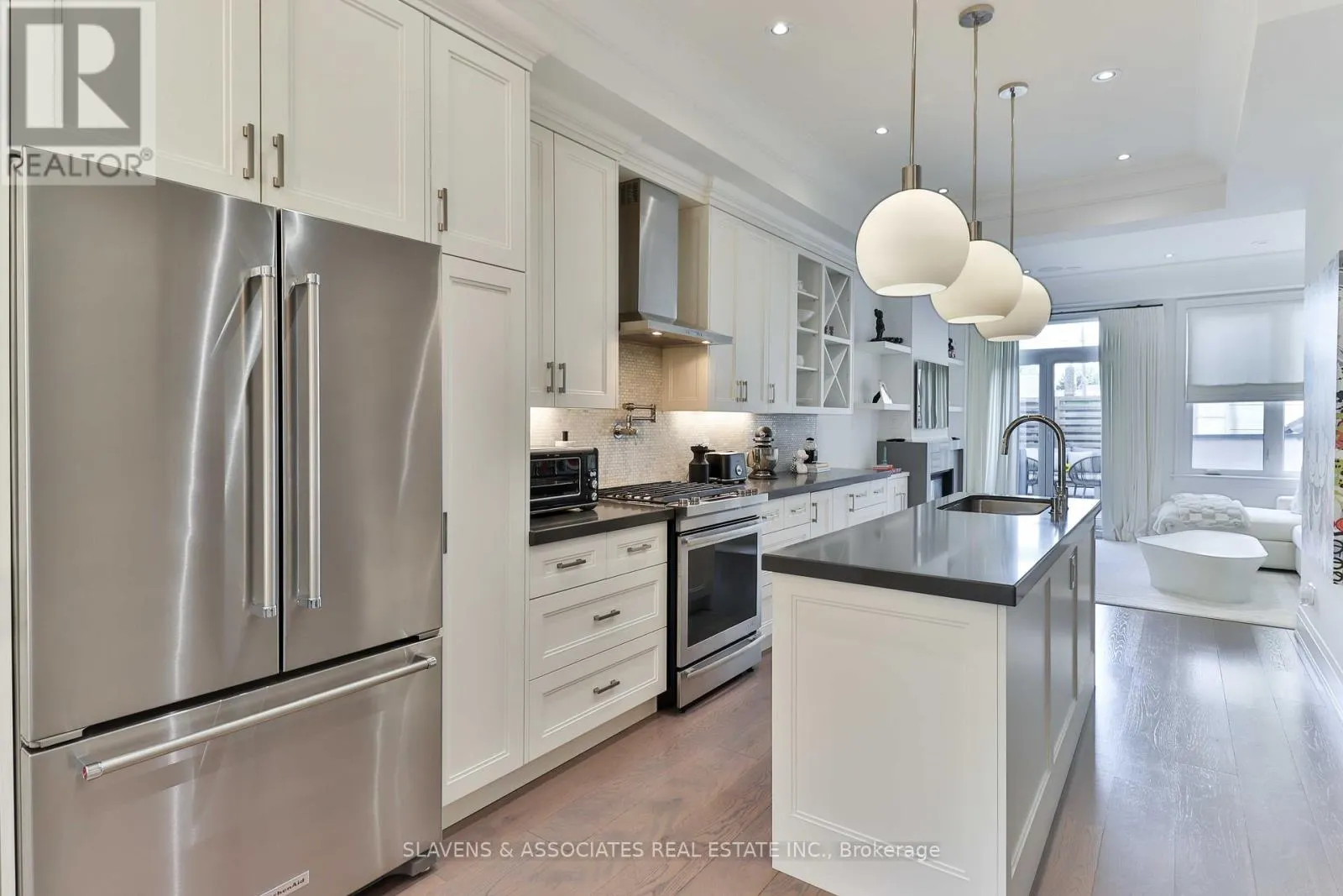 51B BURNABY BOULEVARD