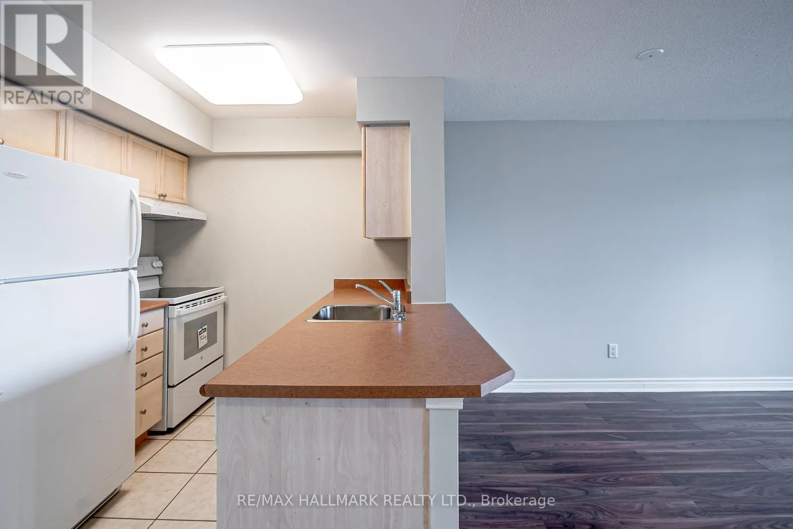 710 - 155 BEECROFT ROAD