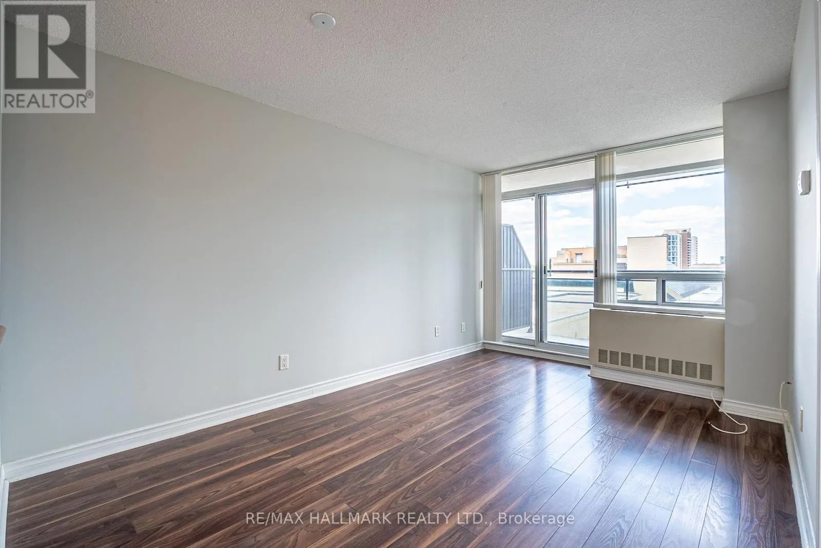 710 - 155 BEECROFT ROAD