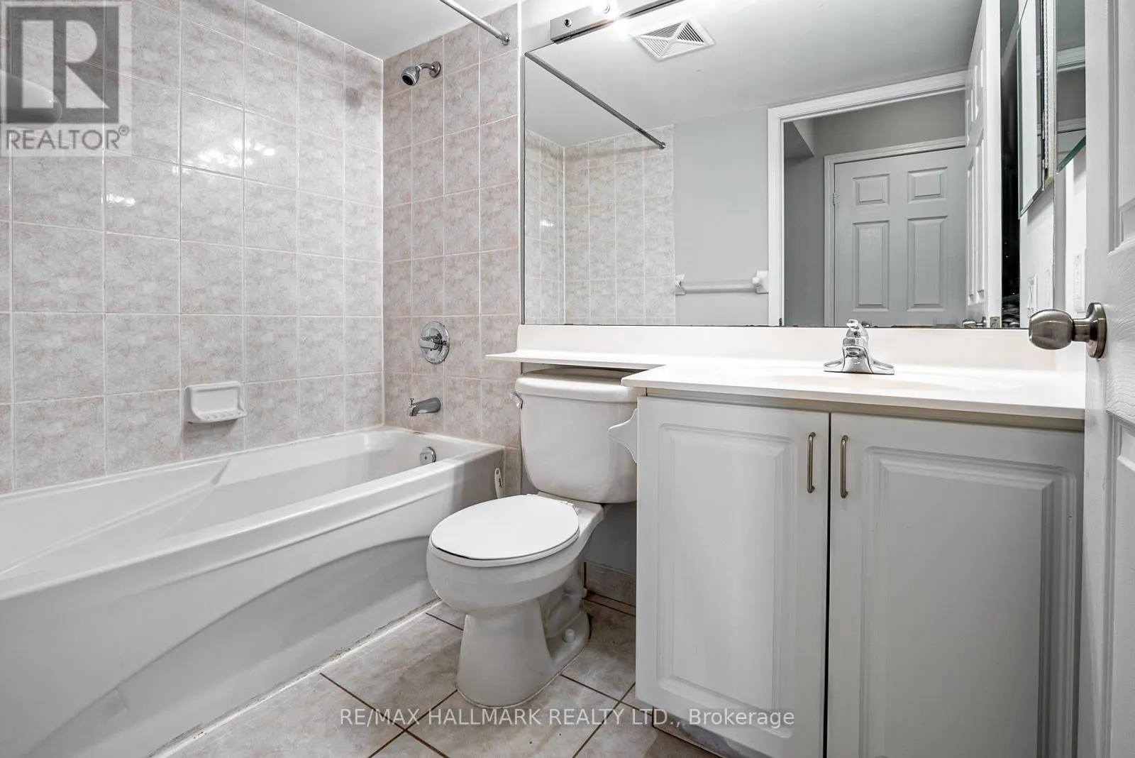 710 - 155 BEECROFT ROAD