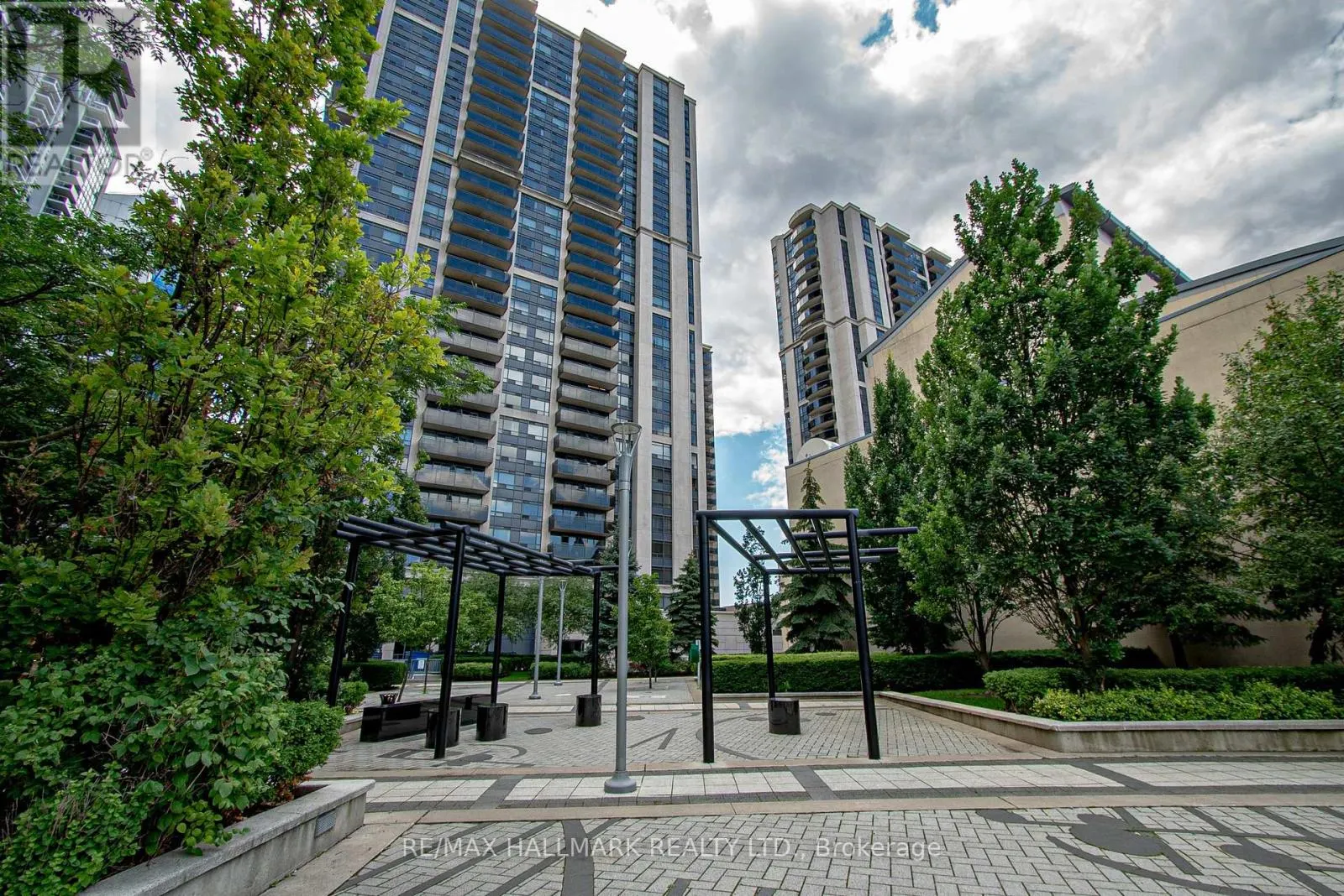 710 - 155 BEECROFT ROAD
