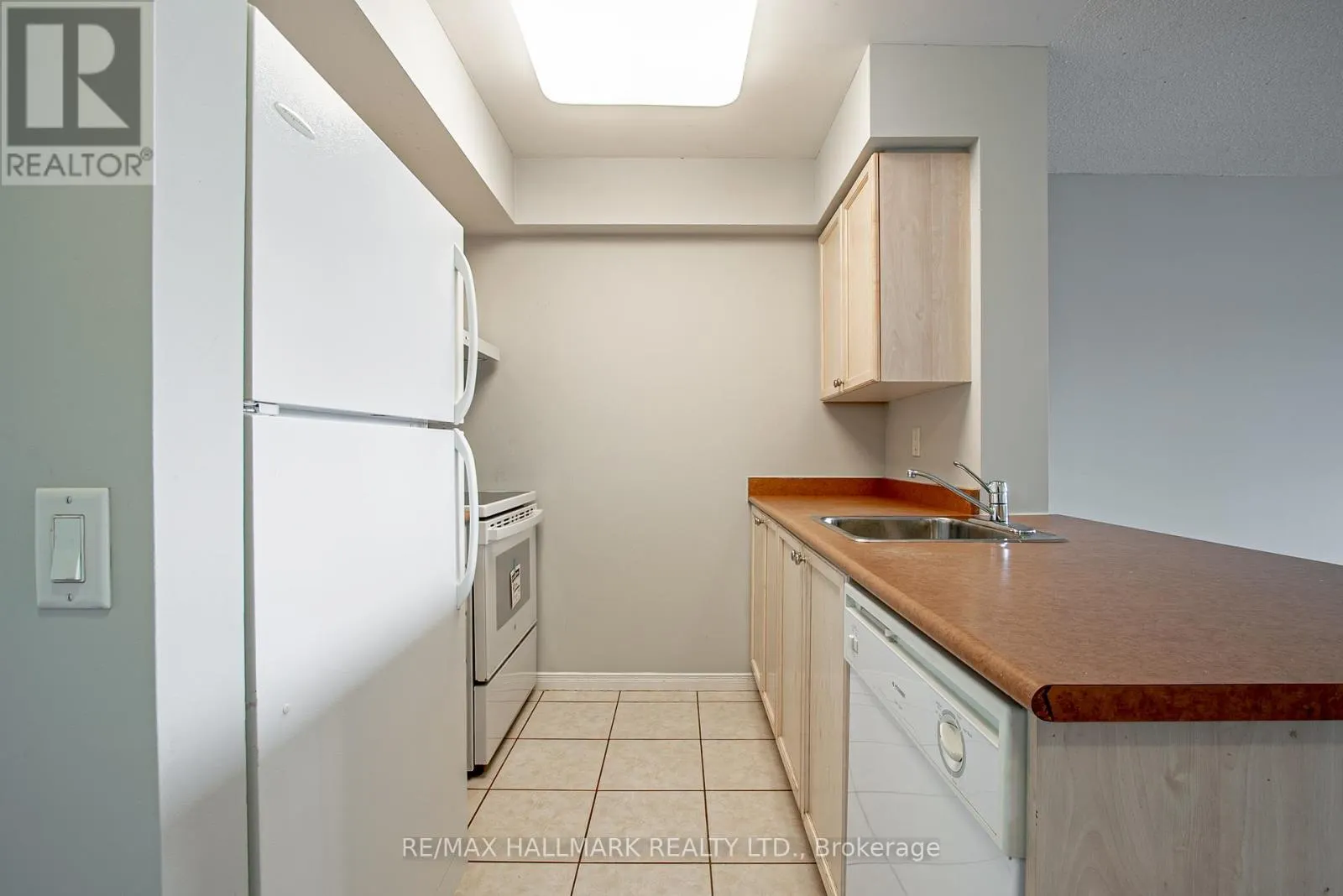 710 - 155 BEECROFT ROAD