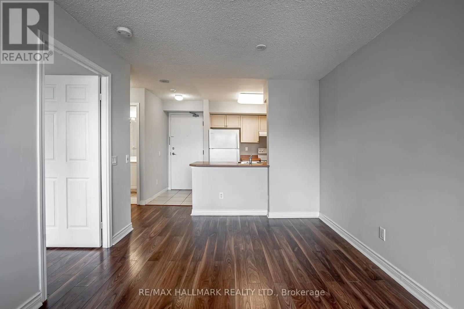 710 - 155 BEECROFT ROAD