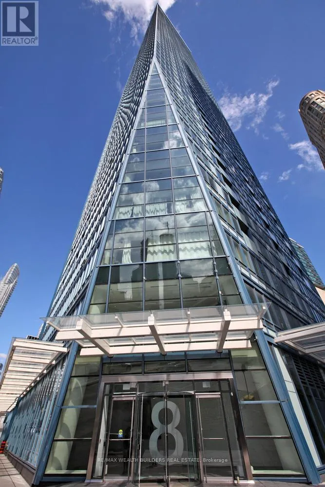 3512 - 8 THE ESPLANADE AVENUE