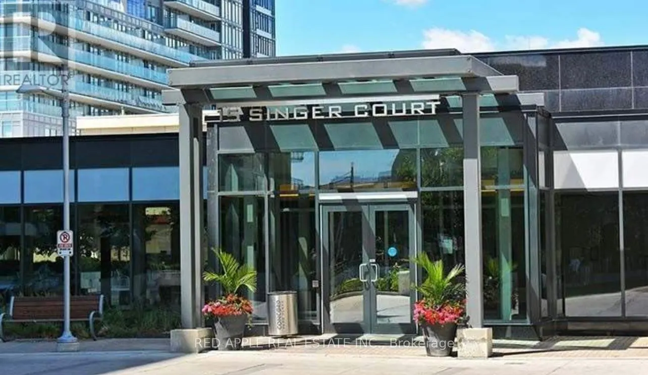216 - 15 SINGER COURT