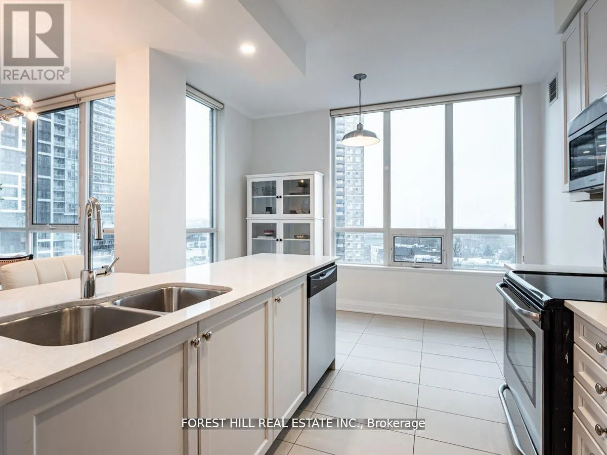 707 - 530 ST CLAIR AVENUE W