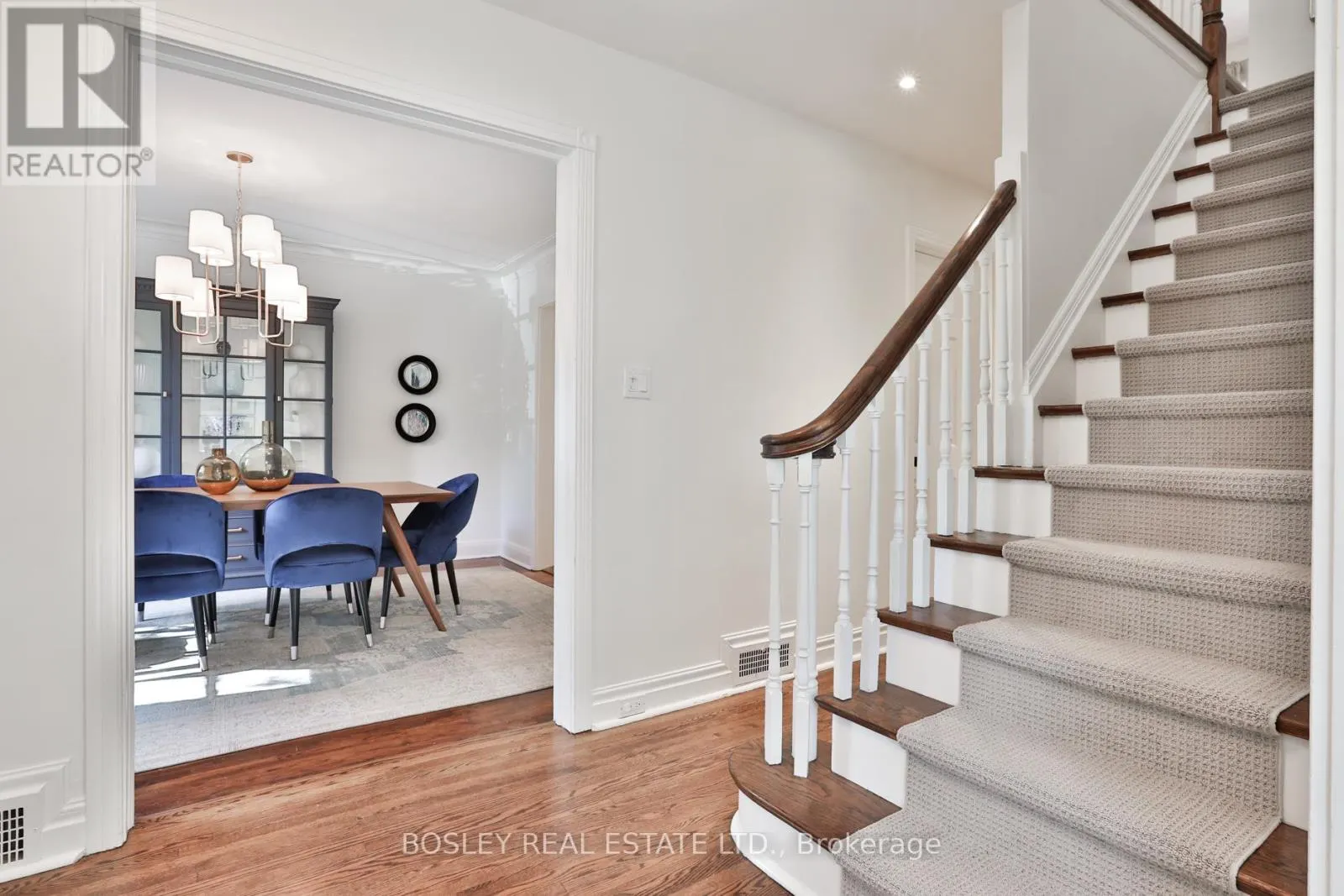 274 GLENGROVE AVENUE W