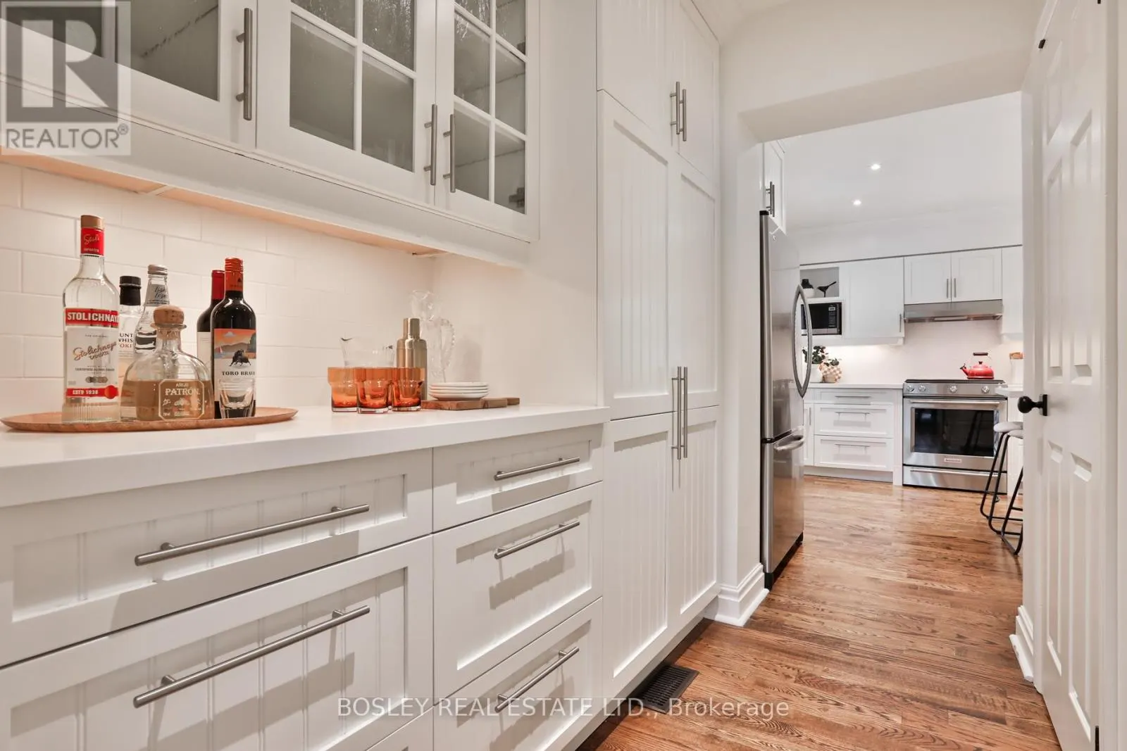 274 GLENGROVE AVENUE W