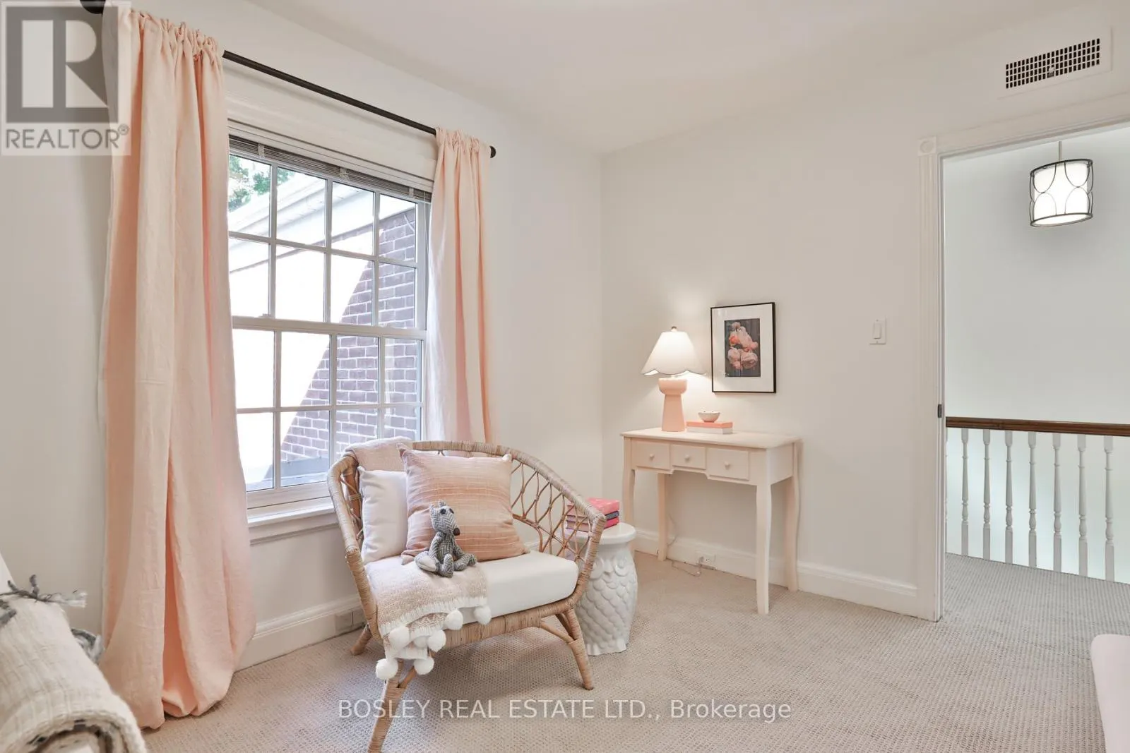 274 GLENGROVE AVENUE W