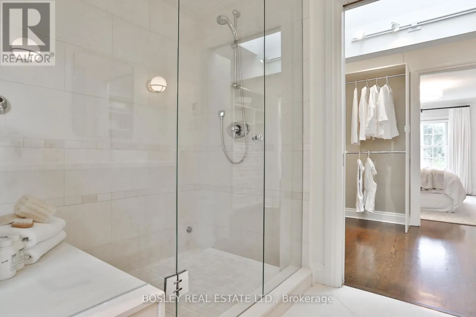 274 GLENGROVE AVENUE W
