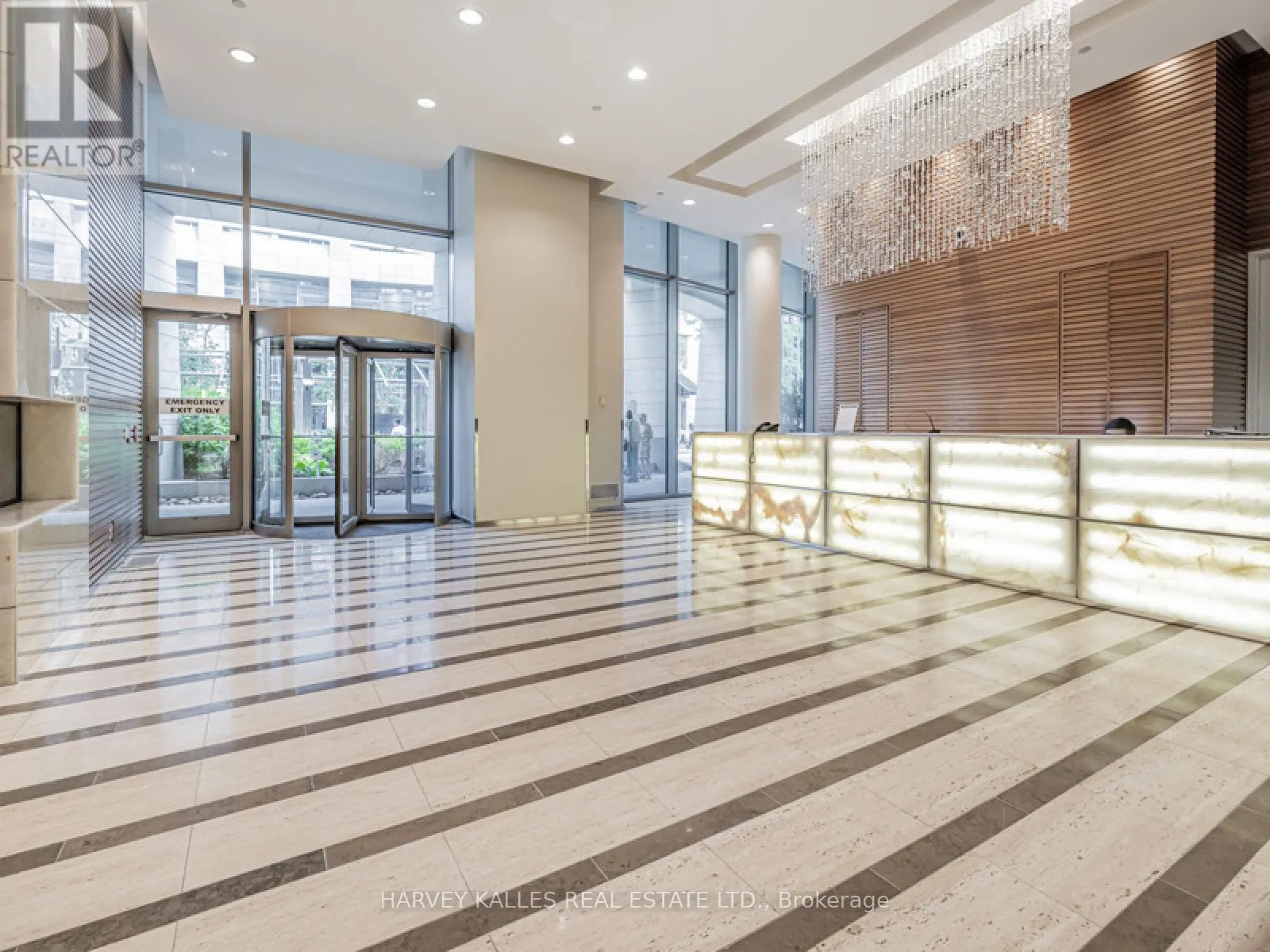 4206 - 2191 YONGE STREET