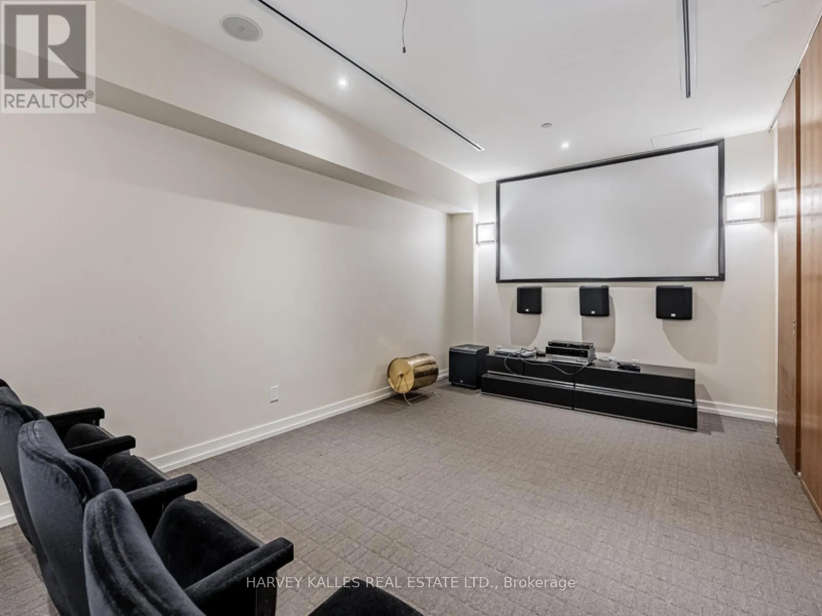 4206 - 2191 YONGE STREET