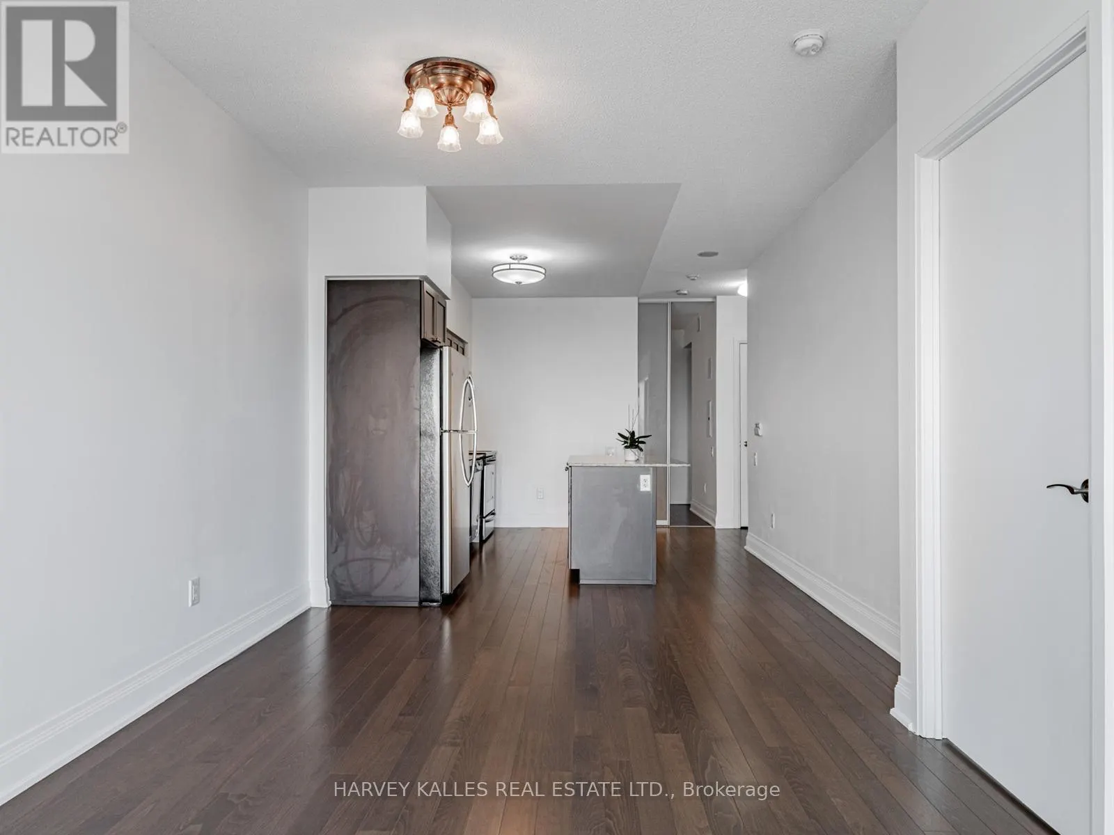 4206 - 2191 YONGE STREET