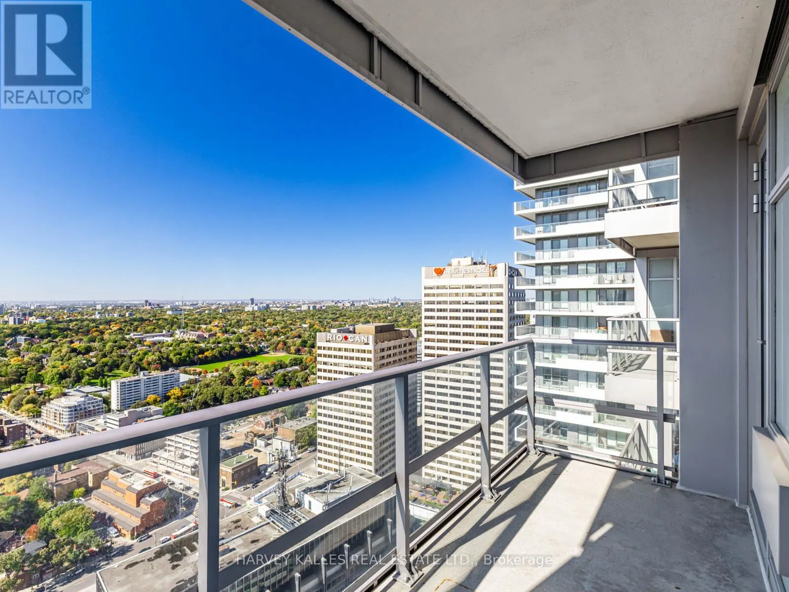 4206 - 2191 YONGE STREET