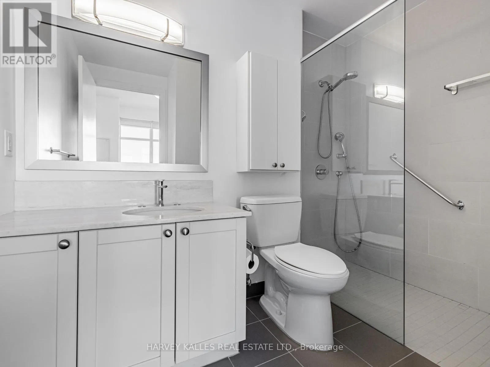 4206 - 2191 YONGE STREET