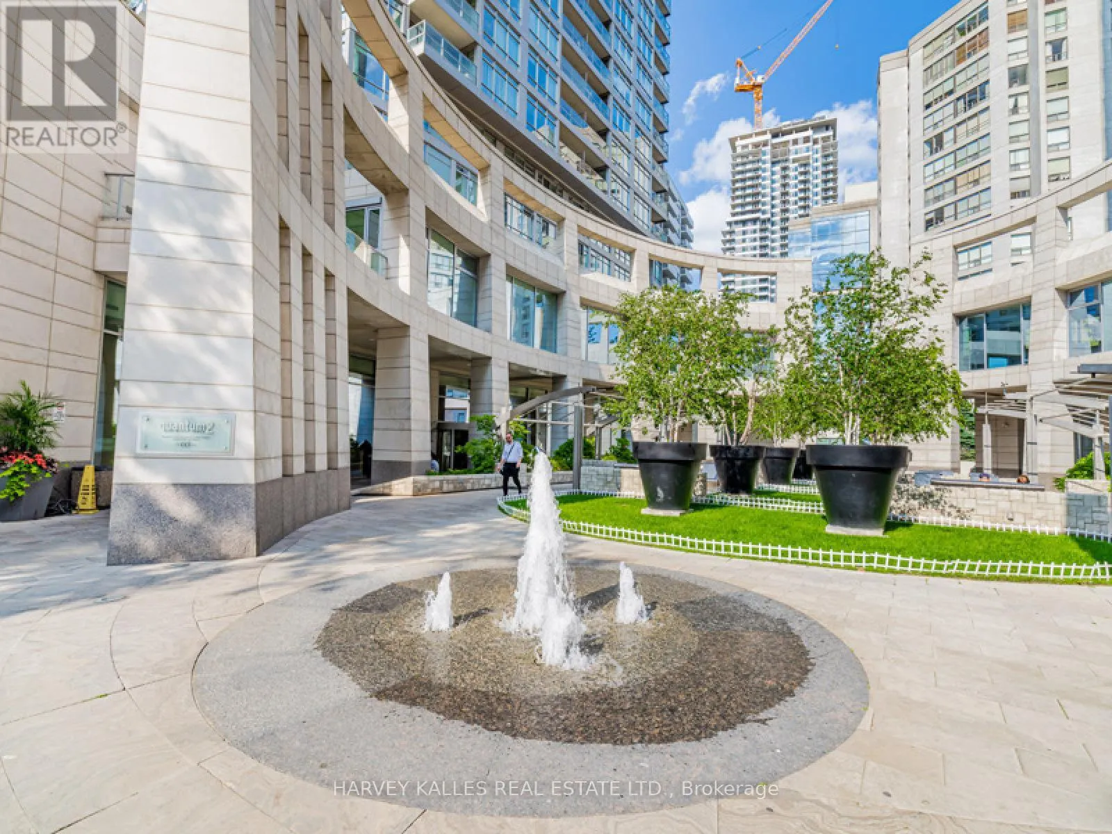 4206 - 2191 YONGE STREET