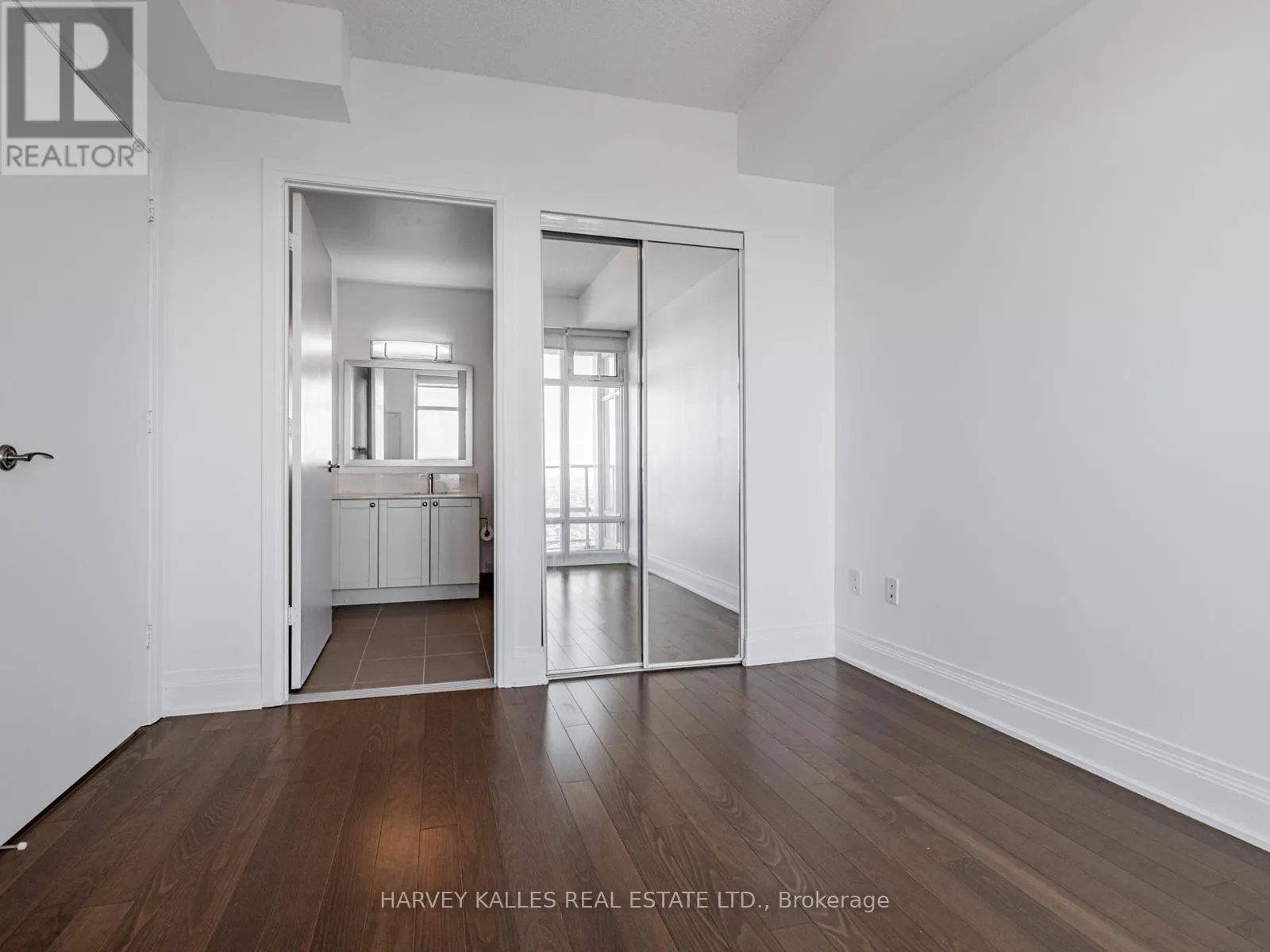 4206 - 2191 YONGE STREET