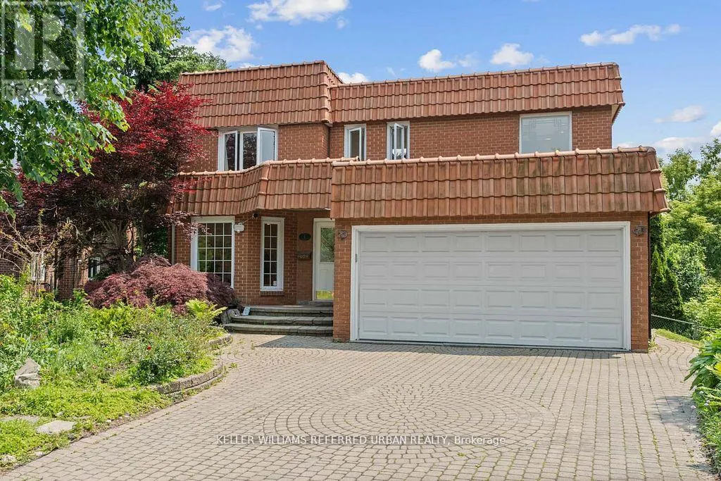 4 SADDLETREE DRIVE