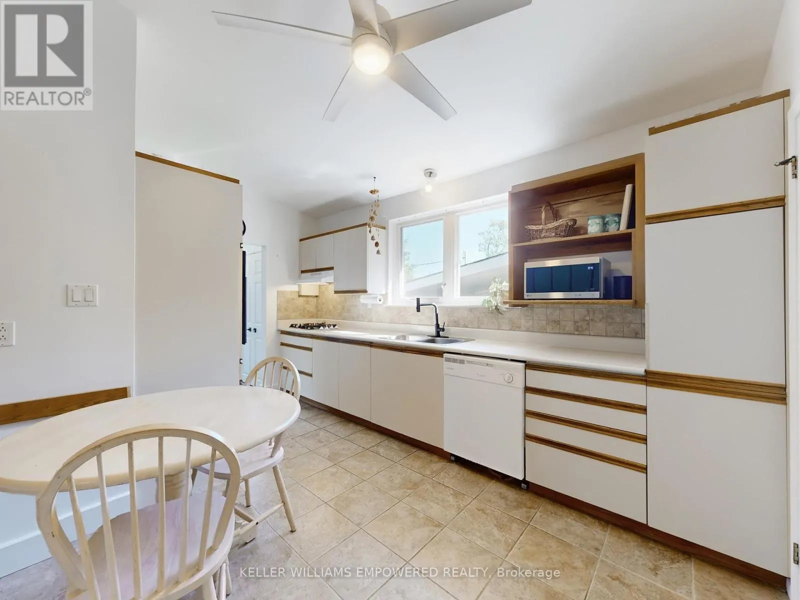 73 NORTHEY DRIVE