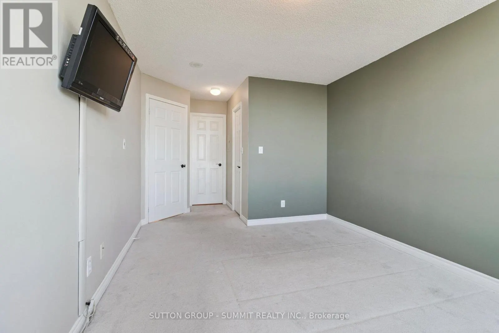 #3208 - 18 SPRING GARDEN AVENUE