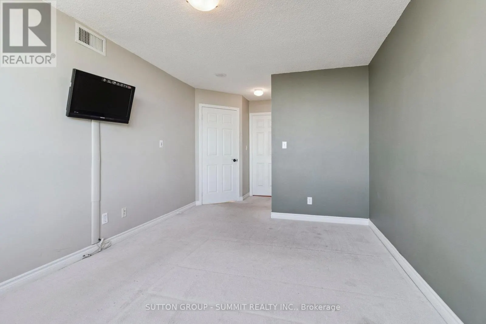 #3208 - 18 SPRING GARDEN AVENUE