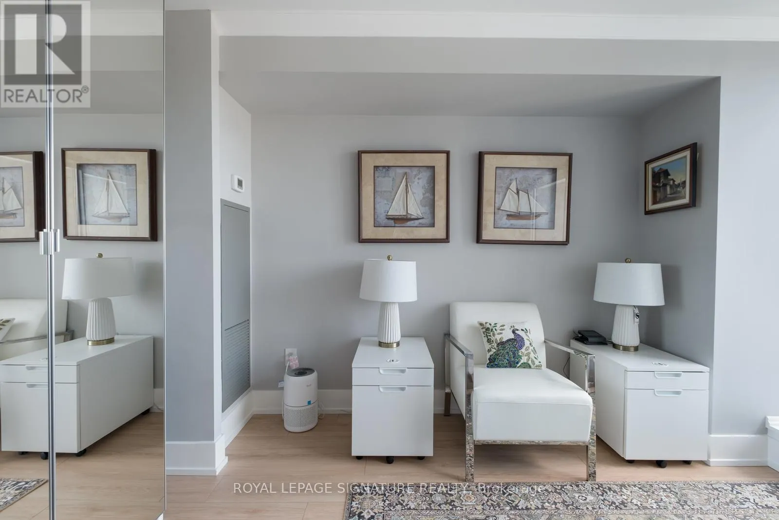 1201 - 110 BLOOR STREET W