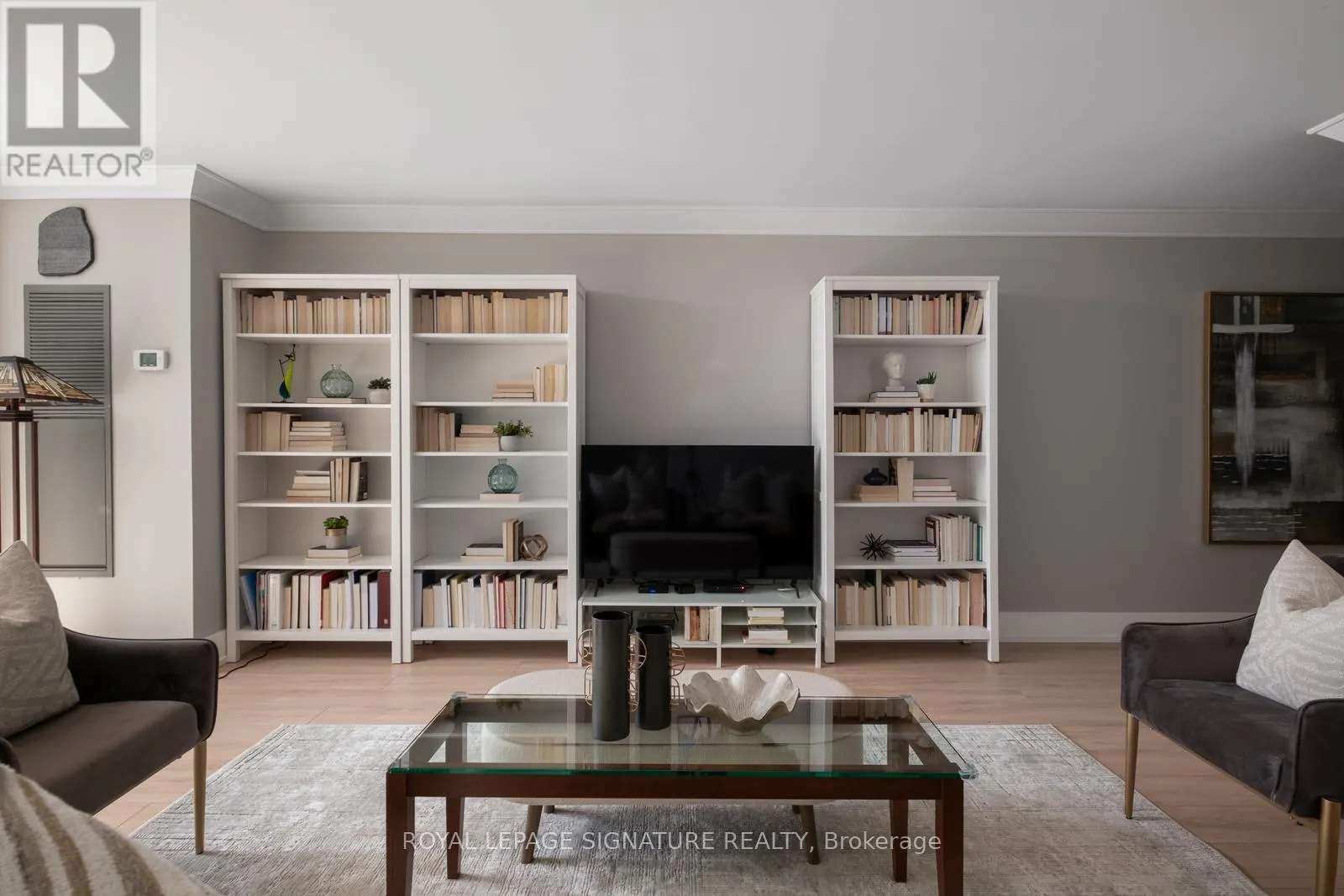 1201 - 110 BLOOR STREET W