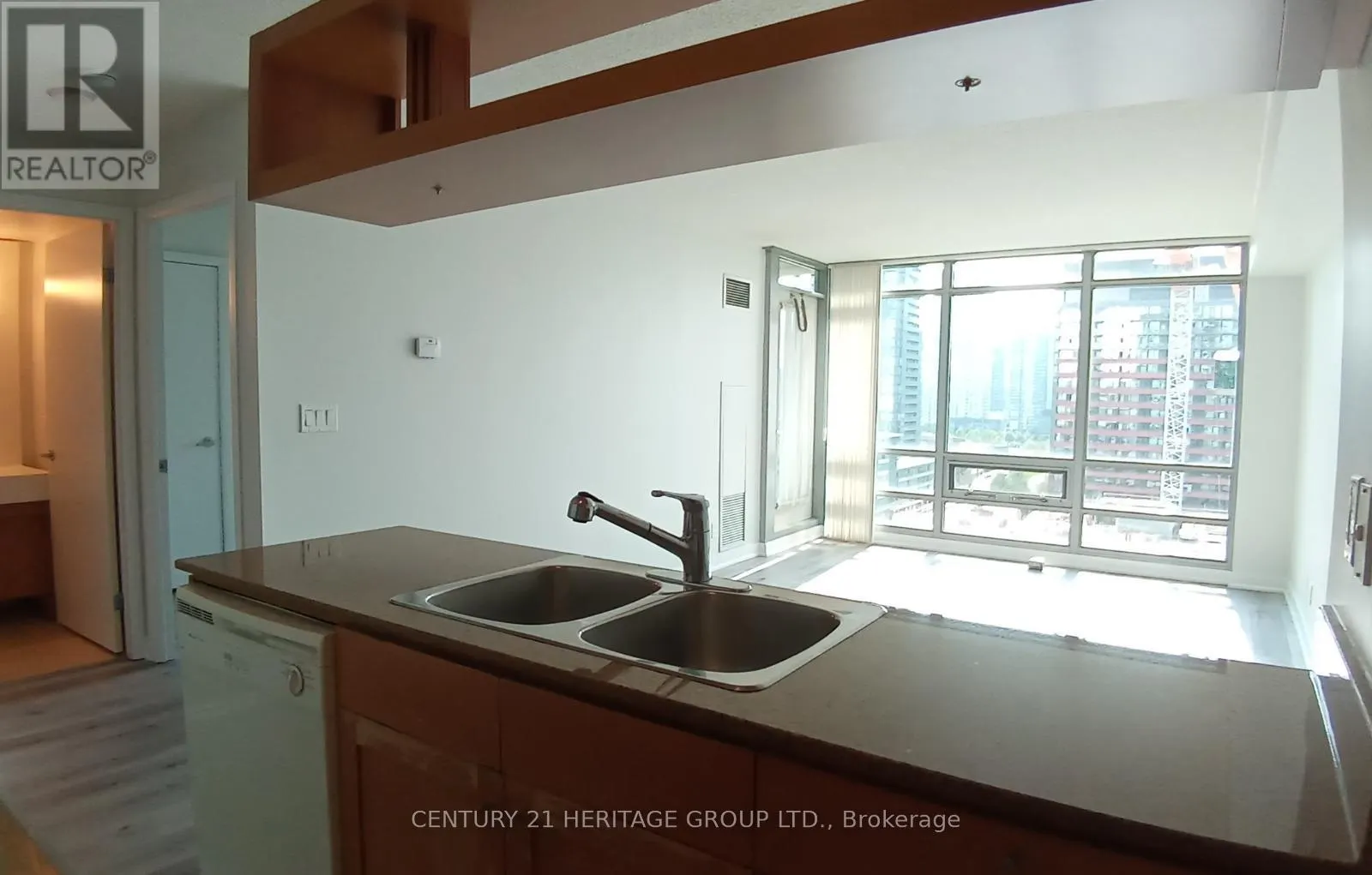 1507 - 81 NAVY WHARF COURT