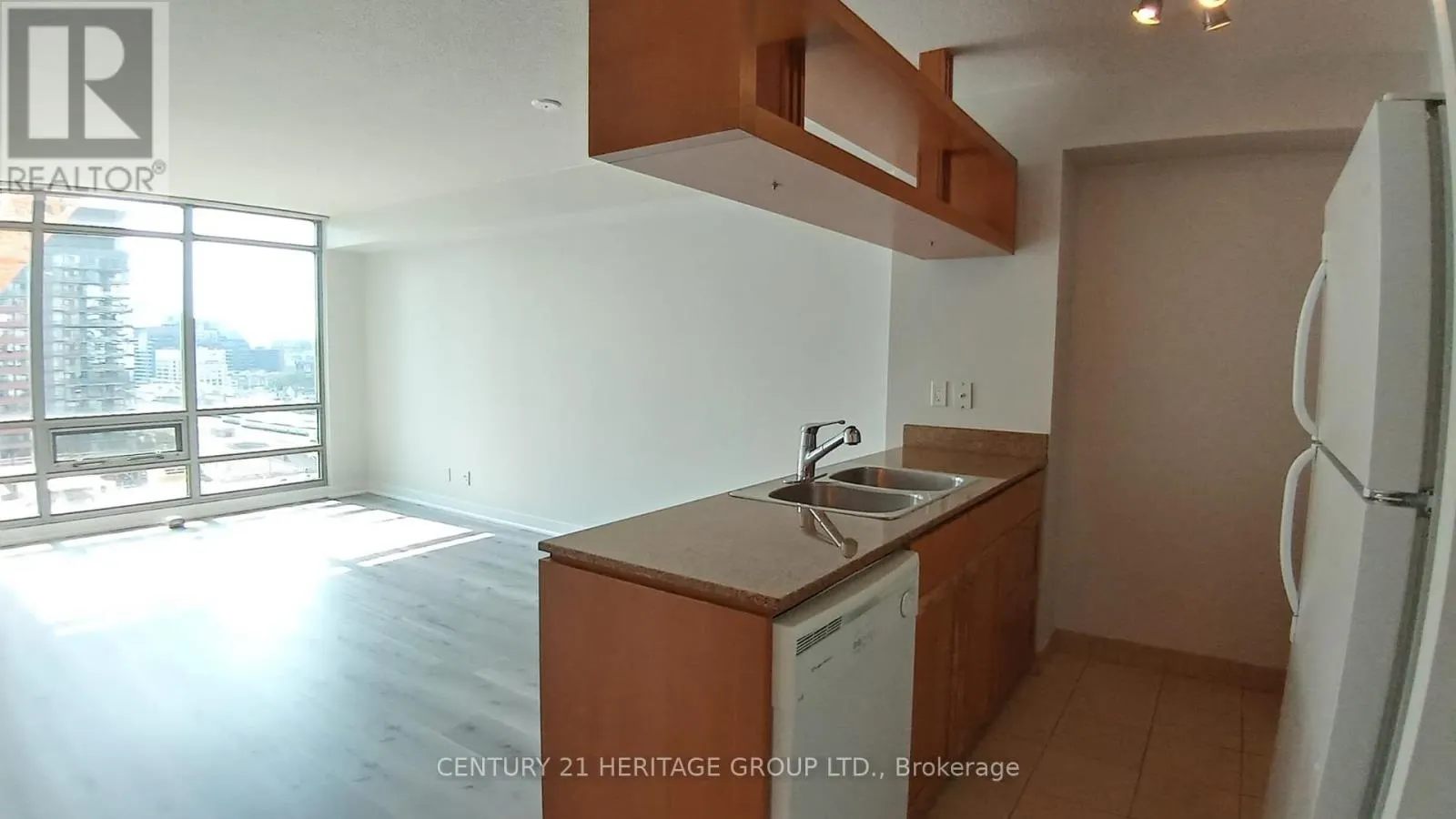 1507 - 81 NAVY WHARF COURT
