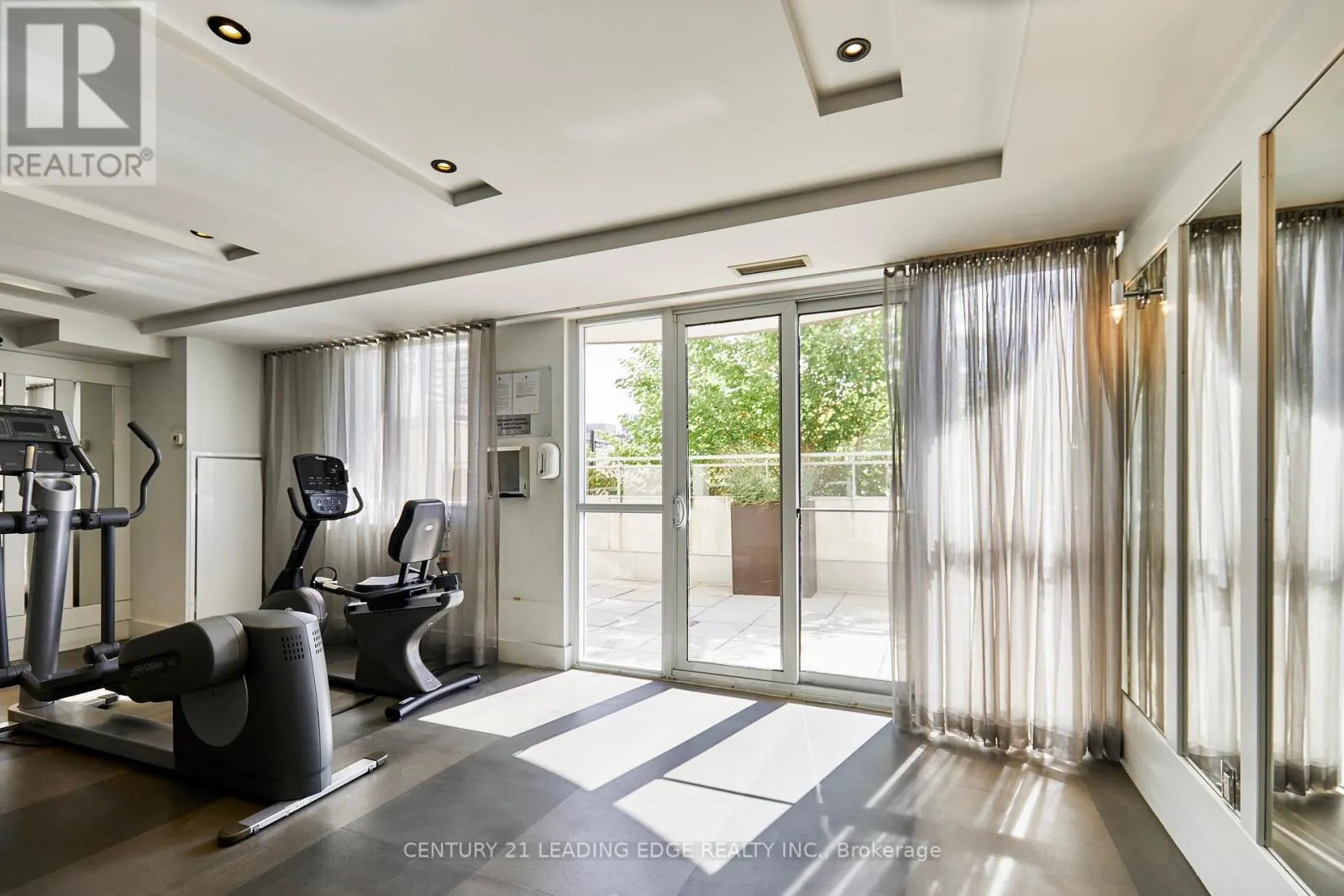703 - 1430 YONGE STREET
