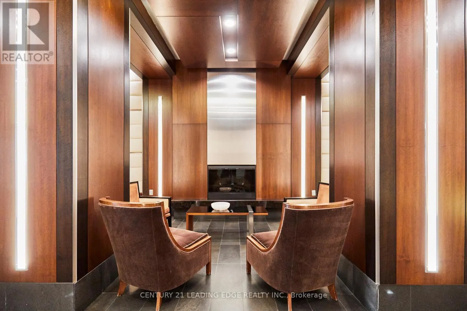 703 - 1430 YONGE STREET