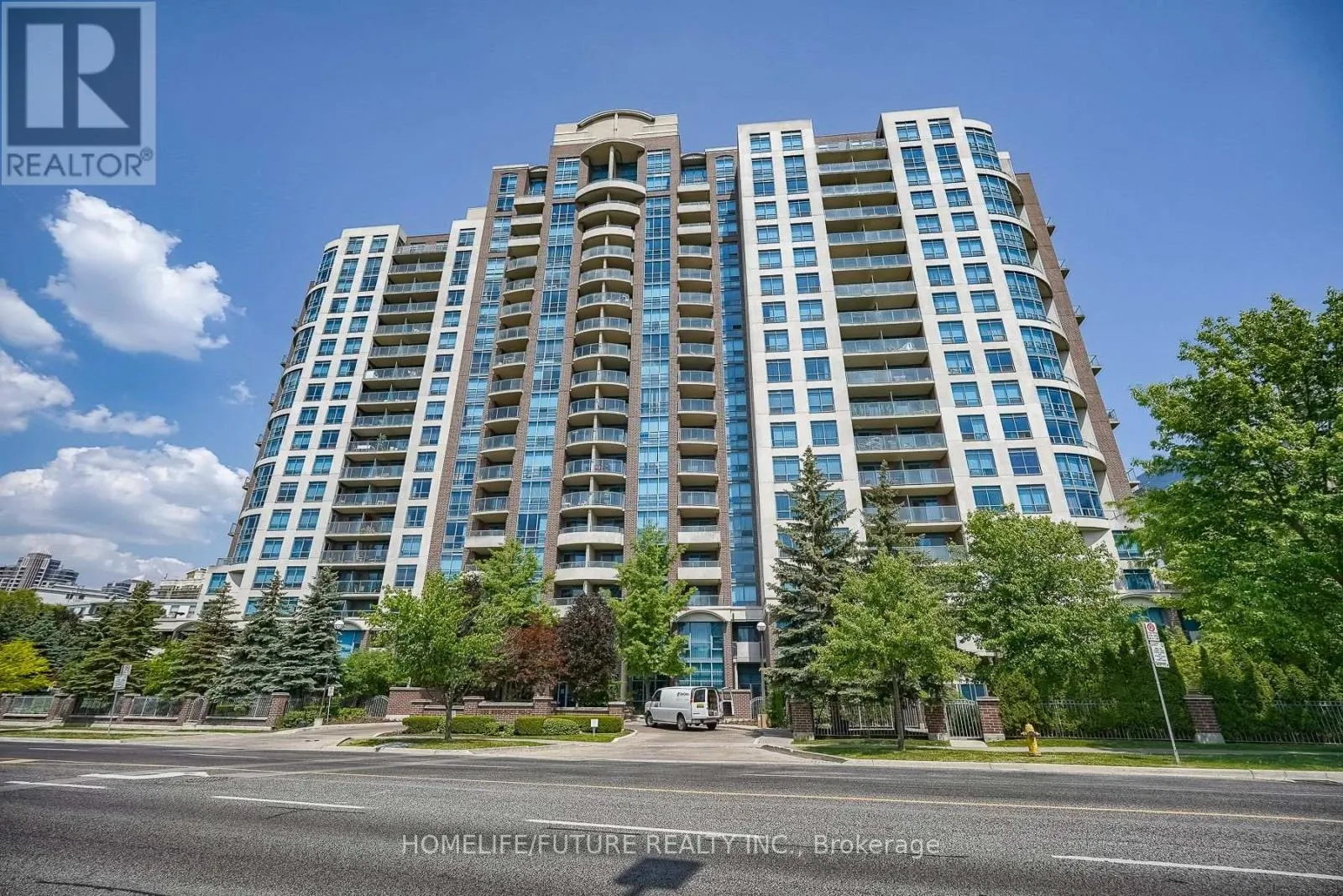 1622 - 233 BEECROFT ROAD