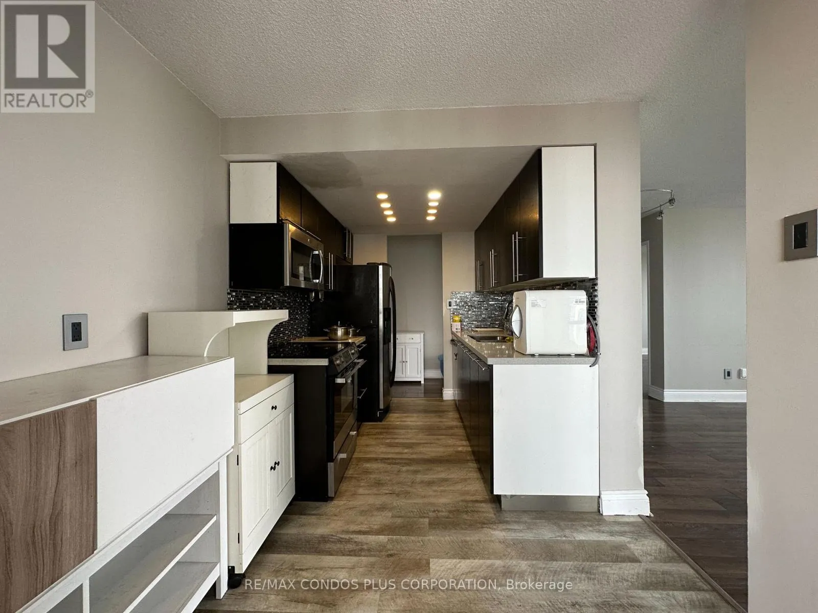 PH205 - 5785 YONGE STREET
