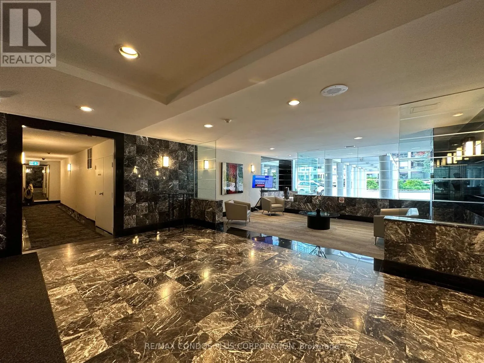 PH205 - 5785 YONGE STREET