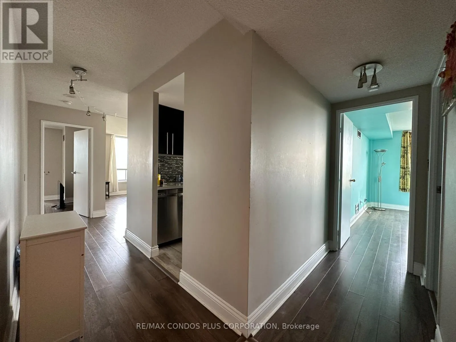 PH205 - 5785 YONGE STREET