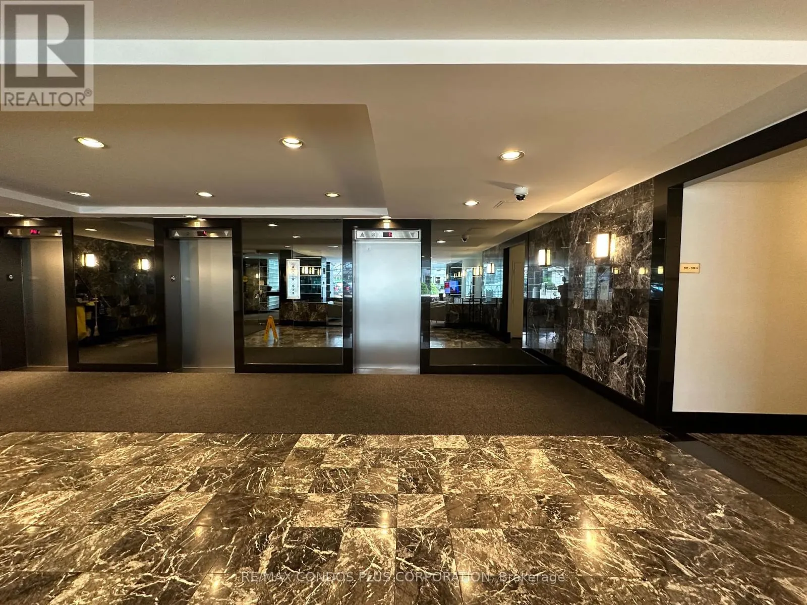 PH205 - 5785 YONGE STREET