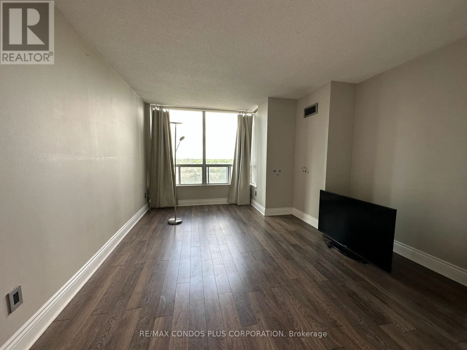 PH205 - 5785 YONGE STREET