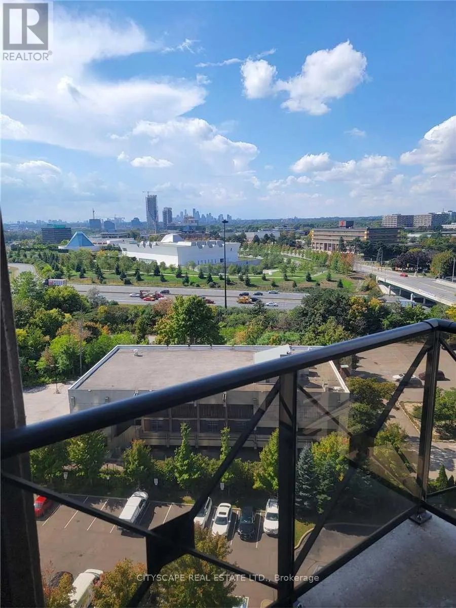 1107 - 135 WYNFORD DRIVE