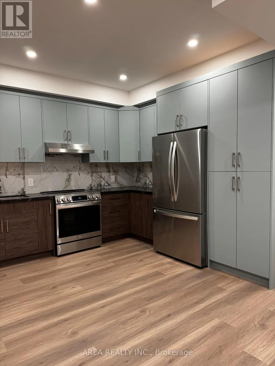 UPPER - 501 NORTHCLIFFE BOULEVARD