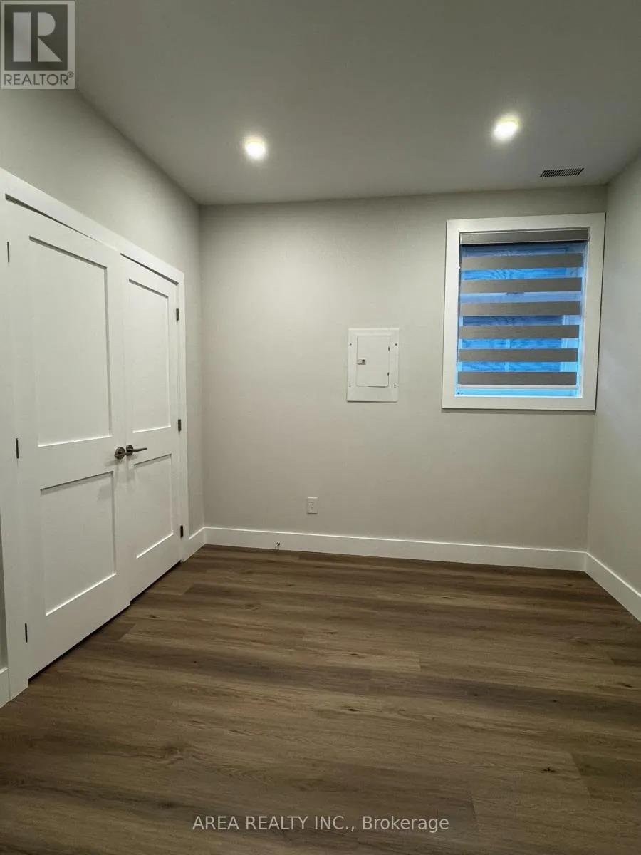 MAIN - 501 NORTHCLIFFE BOULEVARD
