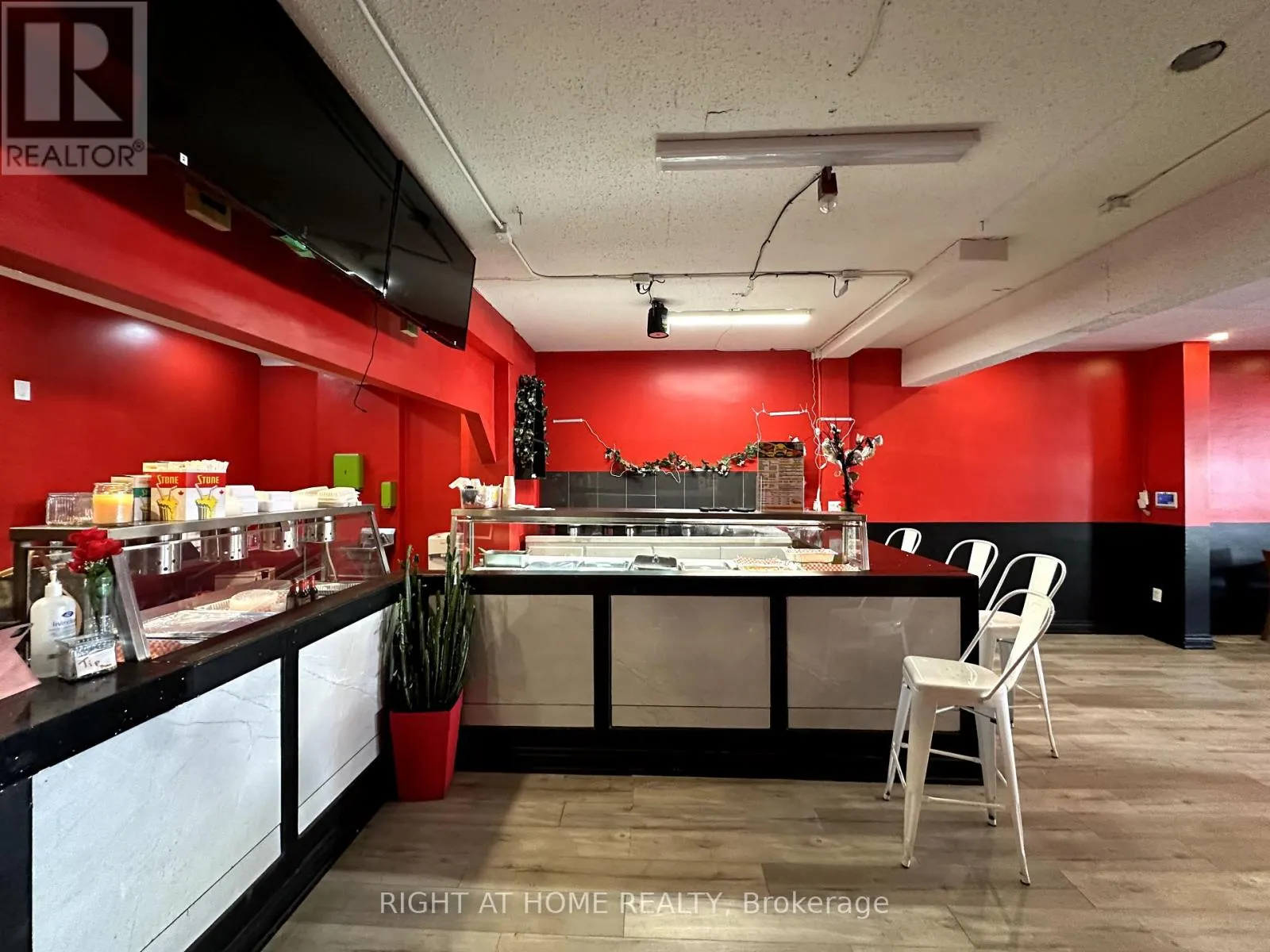 1653 EGLINTON AVENUE W