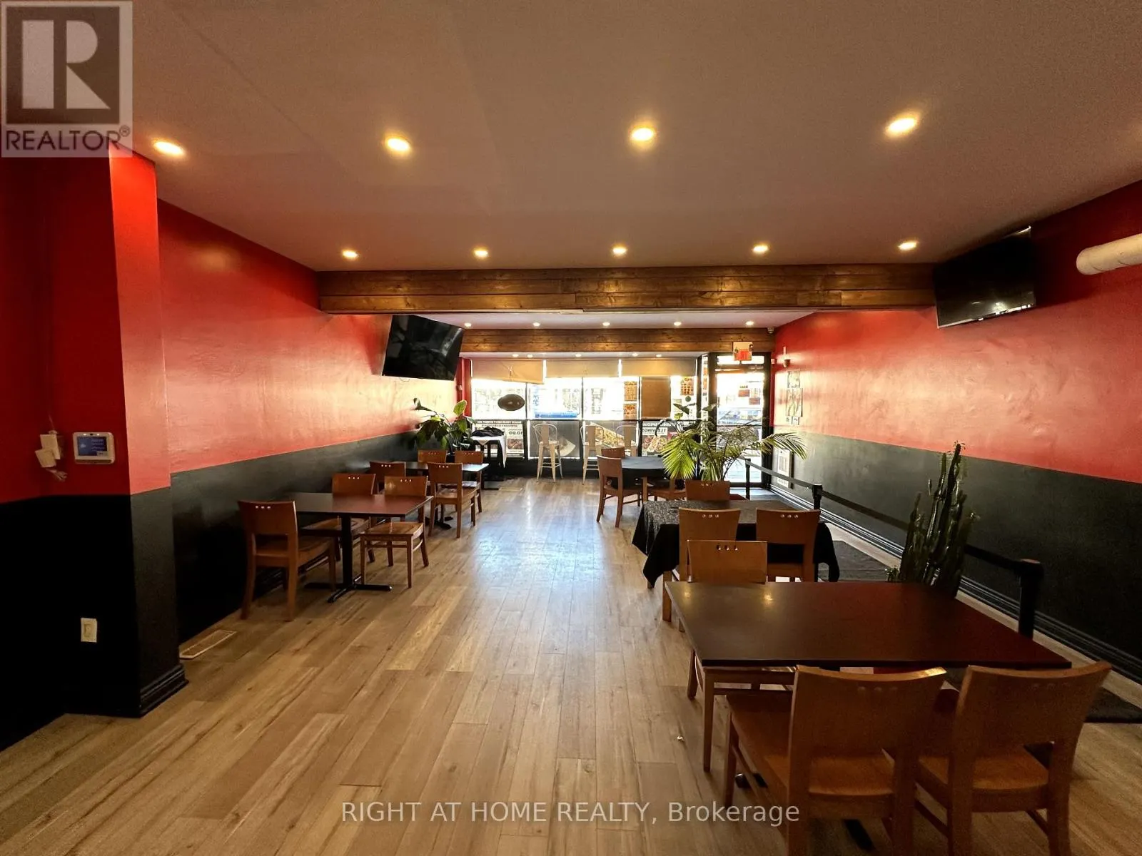 1653 EGLINTON AVENUE W