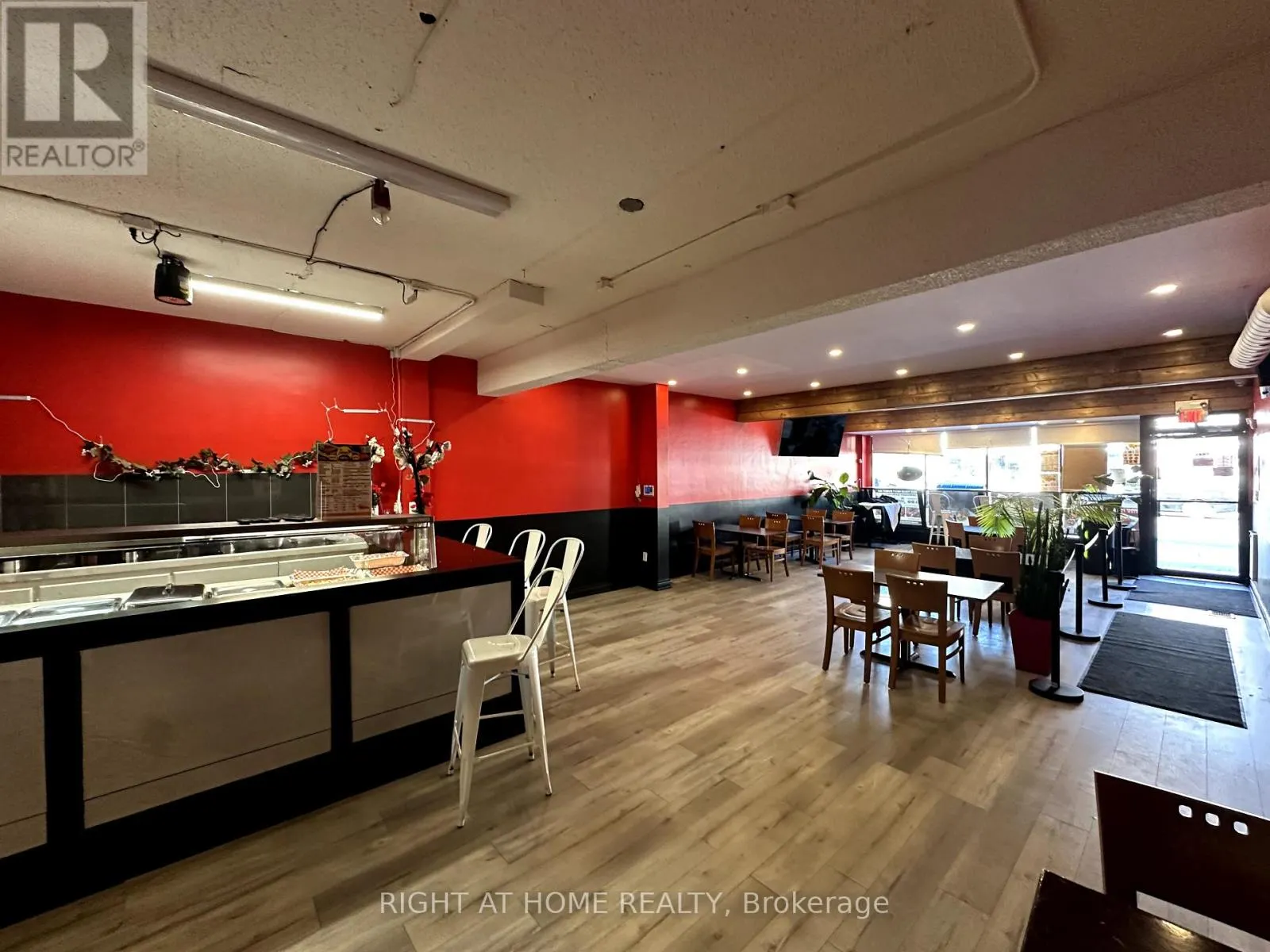 1653 EGLINTON AVENUE W