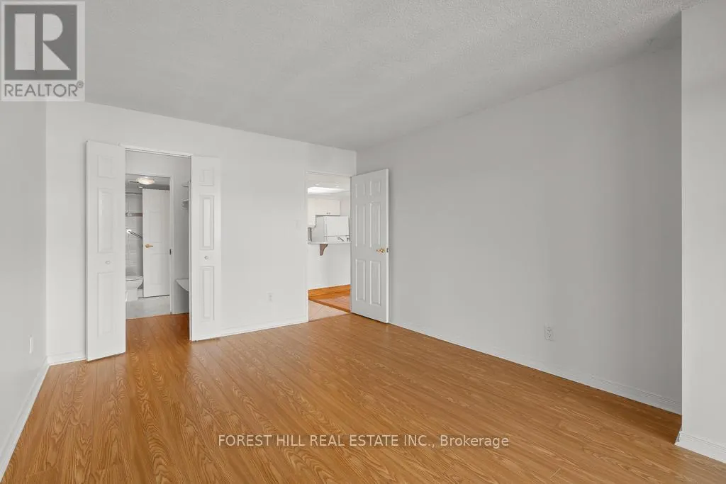 902 - 1555 FINCH AVENUE E