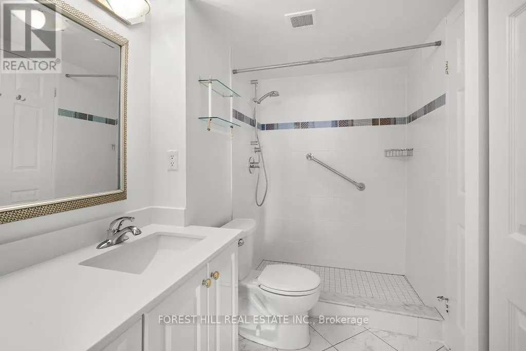 902 - 1555 FINCH AVENUE E