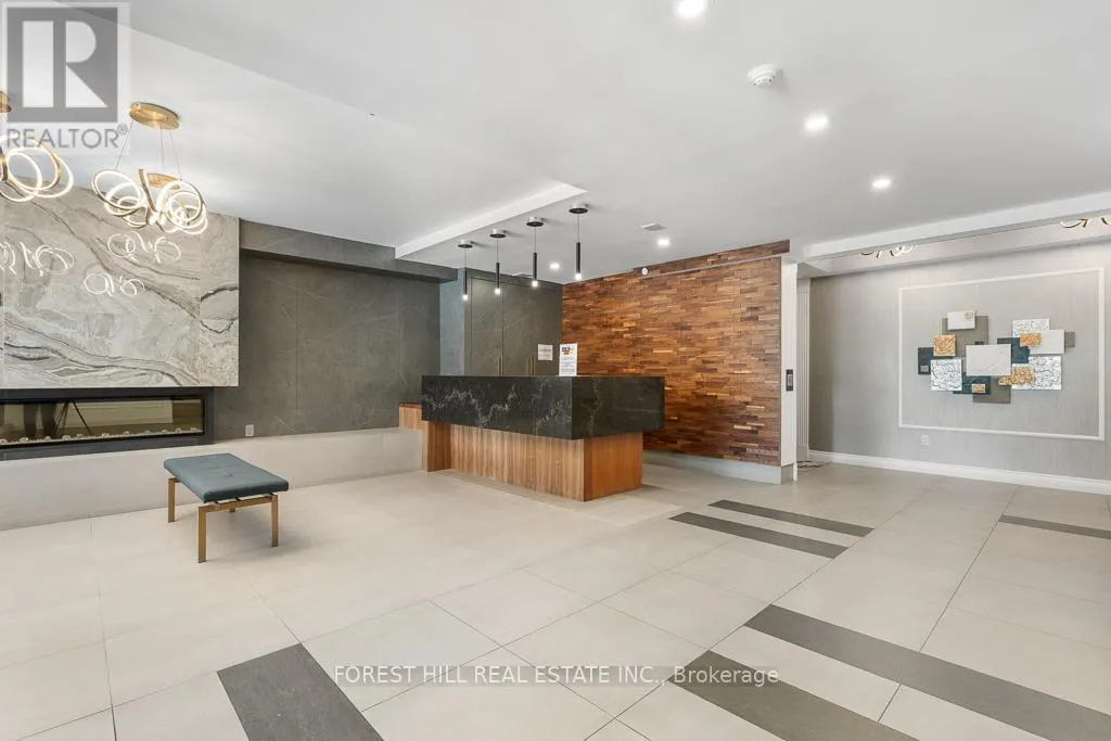 902 - 1555 FINCH AVENUE E