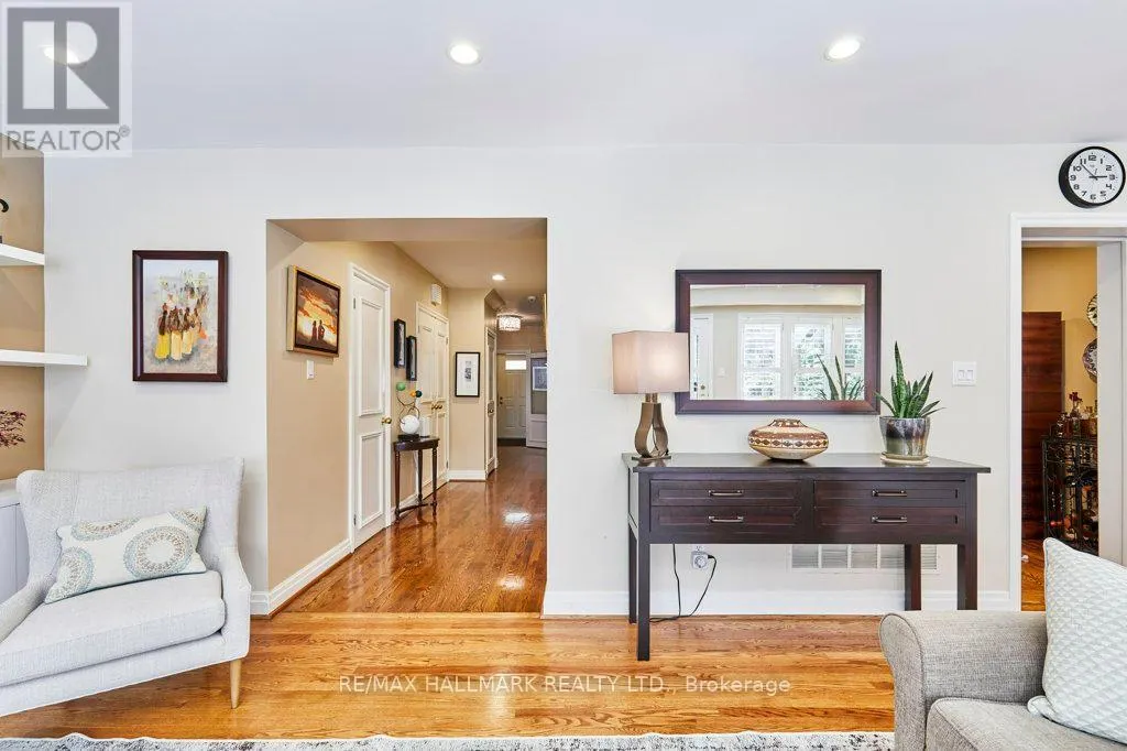 106 KIMBARK BOULEVARD